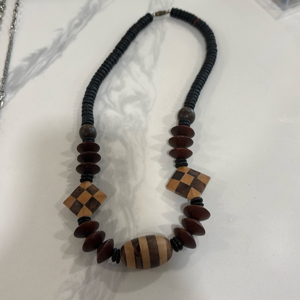 80s vintage wood necklace